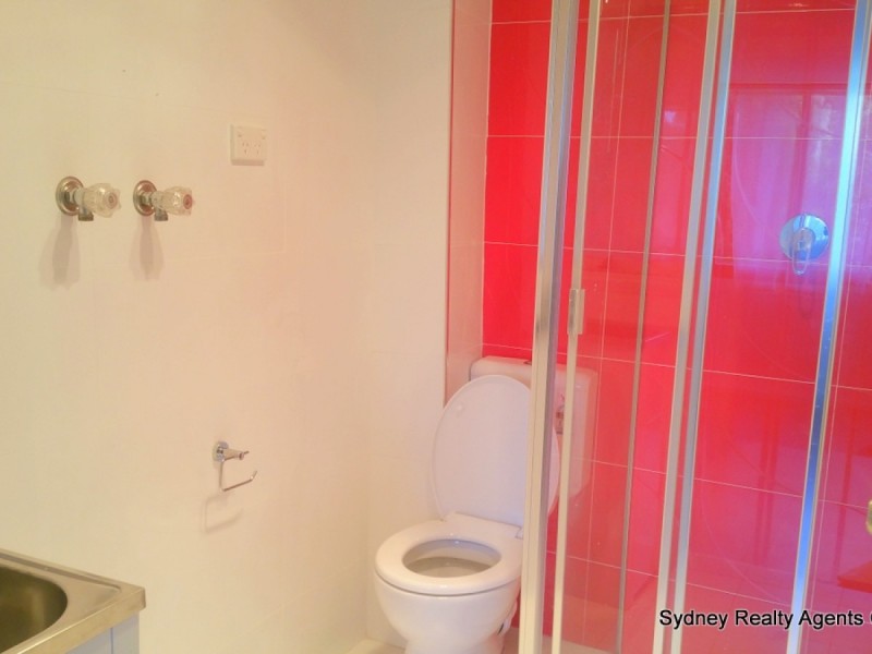 34B Birdsville Crescent, Leumeah NSW 2560