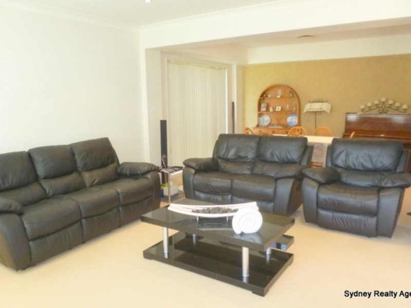 25 St George Crescent, Cecil Hills NSW 2171