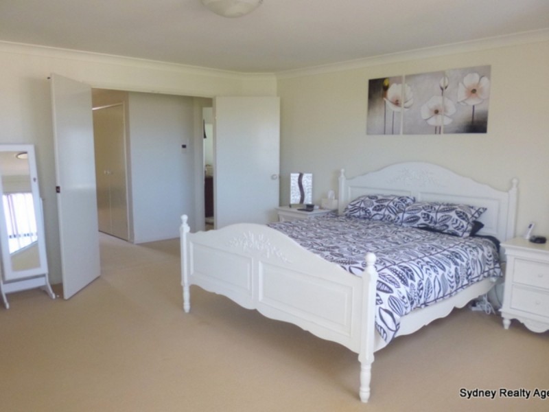 25 St George Crescent, Cecil Hills NSW 2171