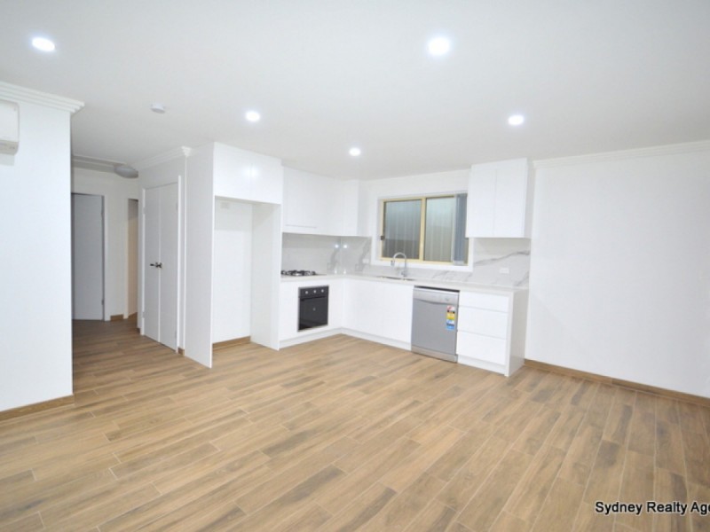 29A Edinburgh Circuit, Cecil Hills NSW 2171