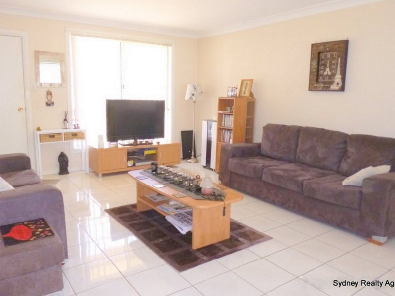 7/28 Warialda Way, Hinchinbrook NSW 2168