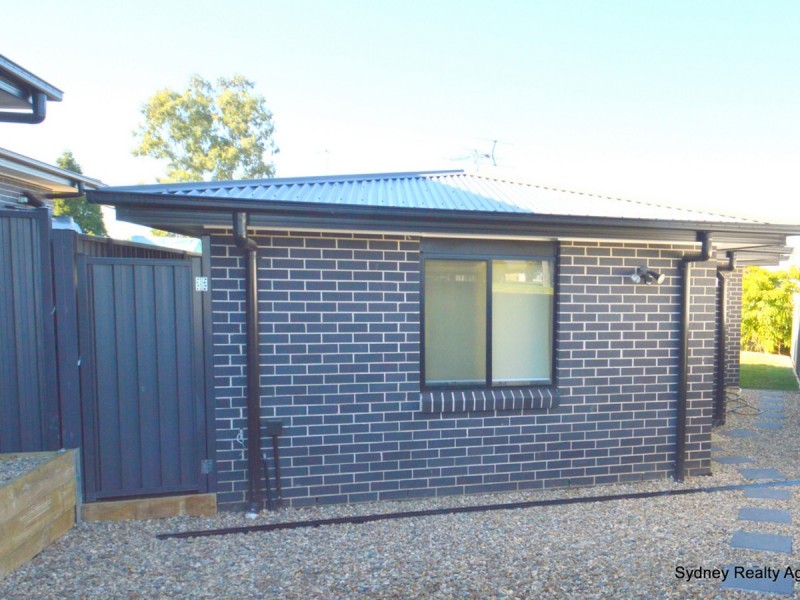 19A Hewison Avenue, Green Valley NSW 2168