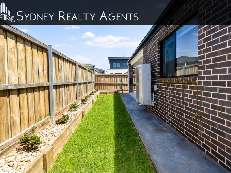 29 Lillywhite Circuit, Oran Park NSW 2570