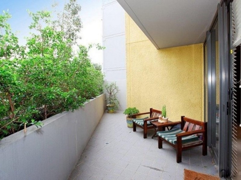 4A/541 Pembroke Road, Leumeah NSW 2560