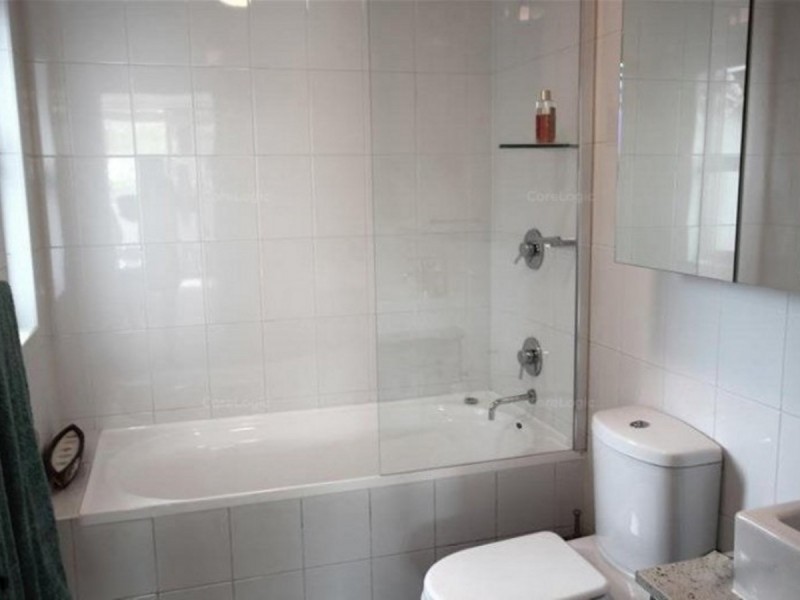 4A/541 Pembroke Road, Leumeah NSW 2560