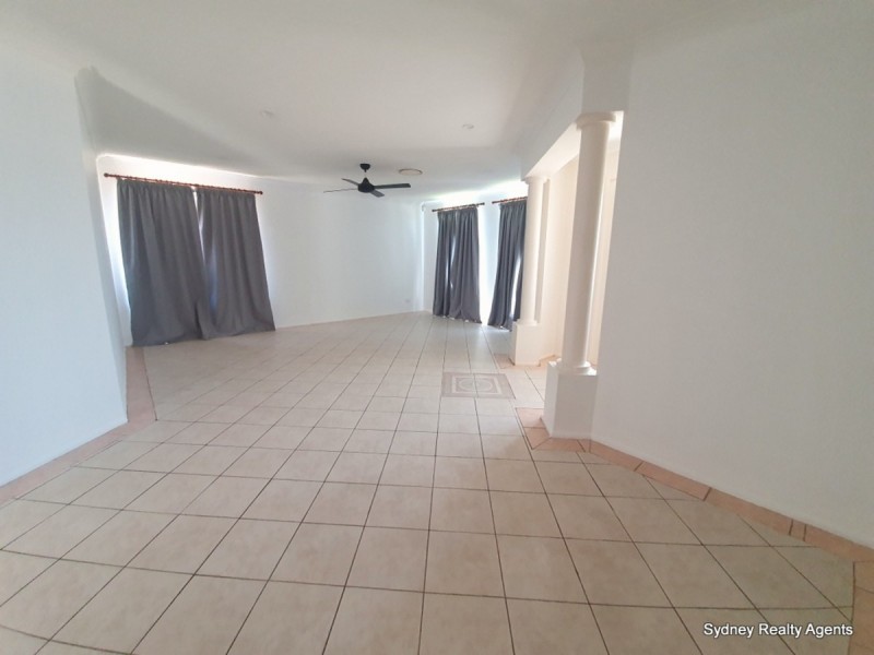 17 Delambre Place, Hinchinbrook NSW 2168