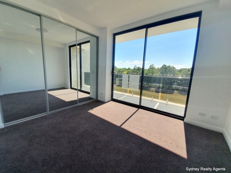 404a/2 Calabria Lane, Prairiewood NSW 2176