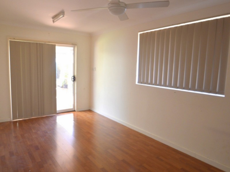 11 Nymboida Street, Hoxton Park NSW 2171