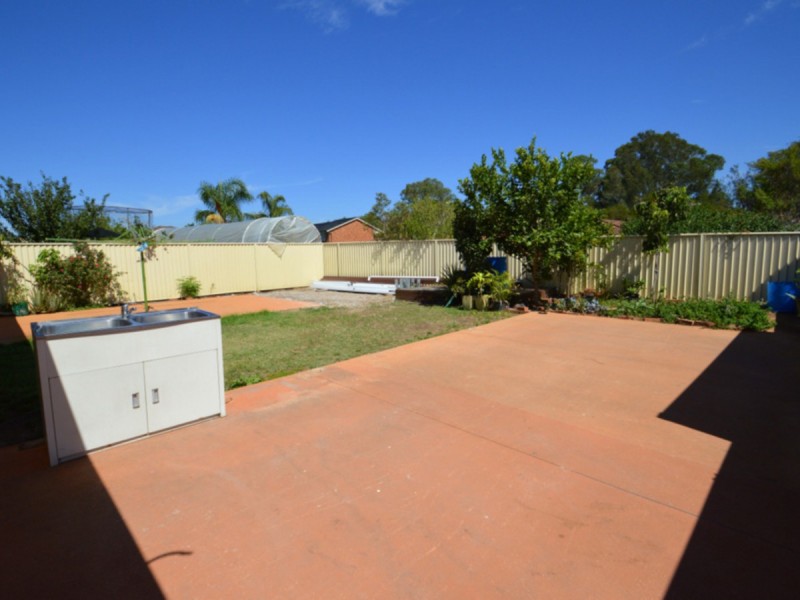 11 Nymboida Street, Hoxton Park NSW 2171