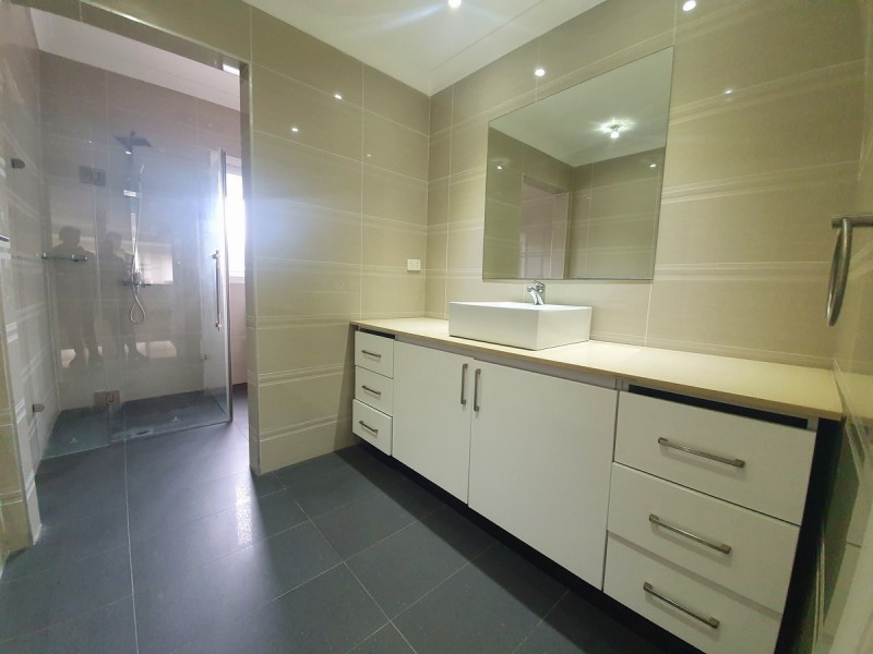 4 Bernoth Close, Edensor Park NSW 2176