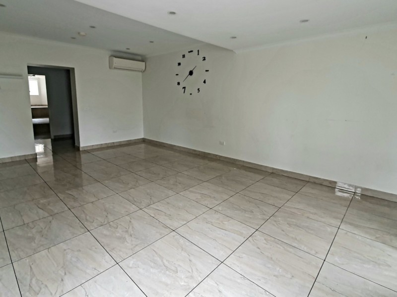 4 Bernoth Close, Edensor Park NSW 2176