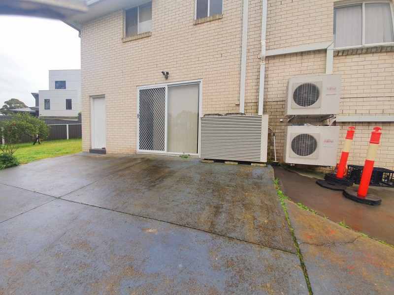 4a Bernoth Place, Edensor Park NSW 2176