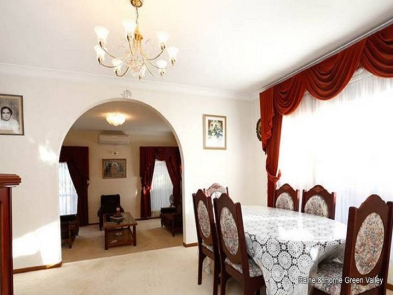 16 Flynn Place, Bonnyrigg Heights NSW 2177