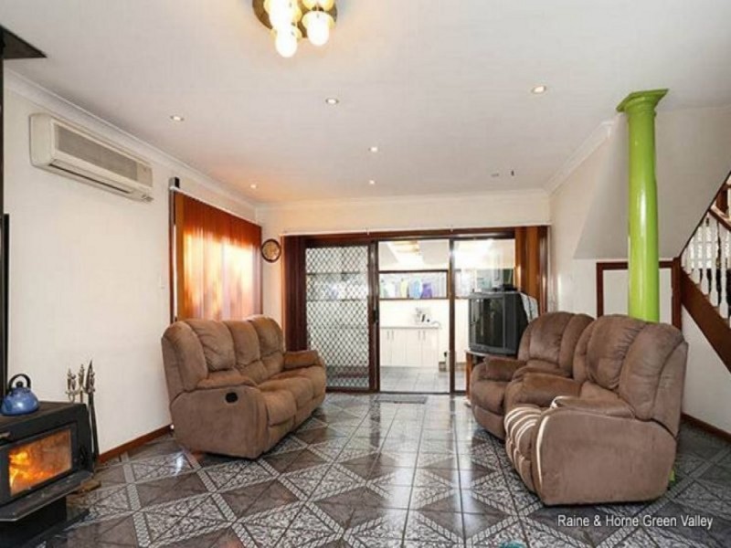 16 Flynn Place, Bonnyrigg Heights NSW 2177