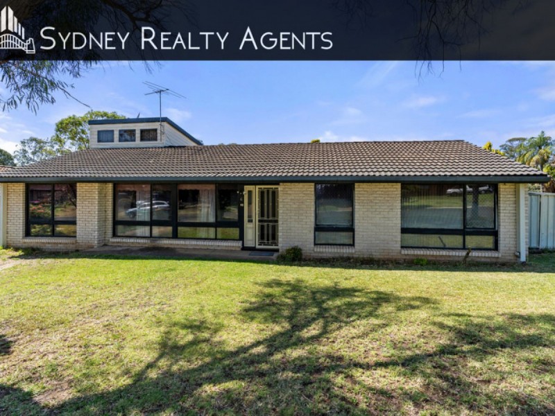 6 Amanda Place, Ingleburn NSW 2565