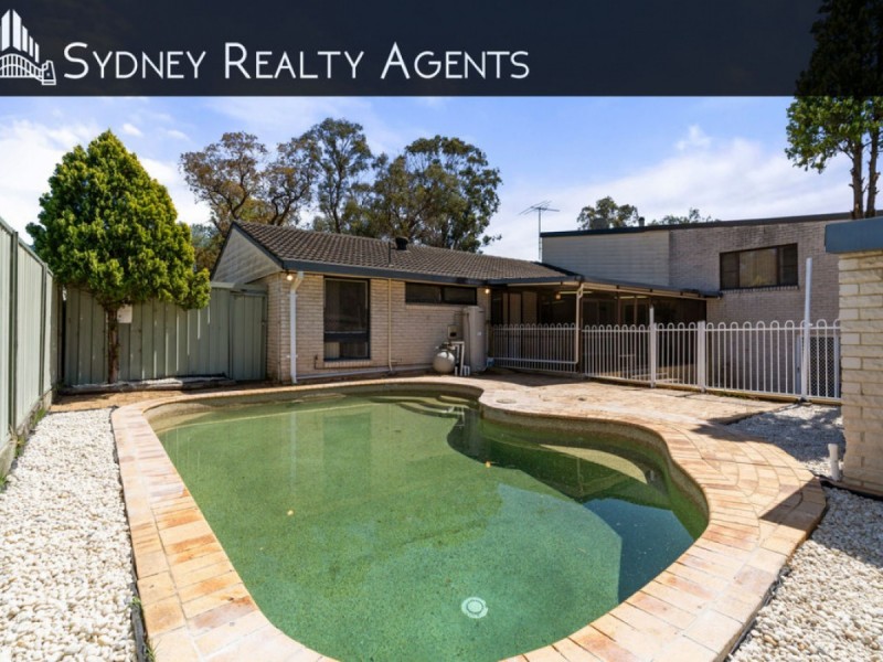 6 Amanda Place, Ingleburn NSW 2565