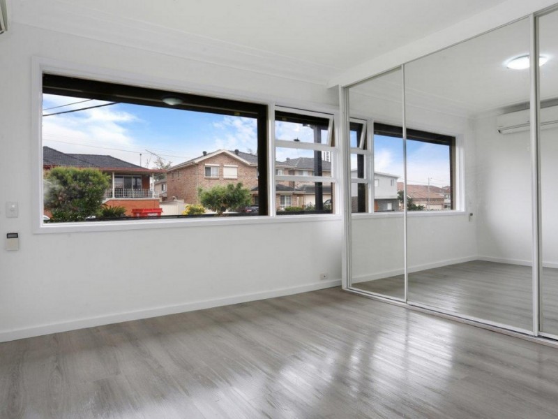 4 Coxs Avenue, Liverpool NSW 2170