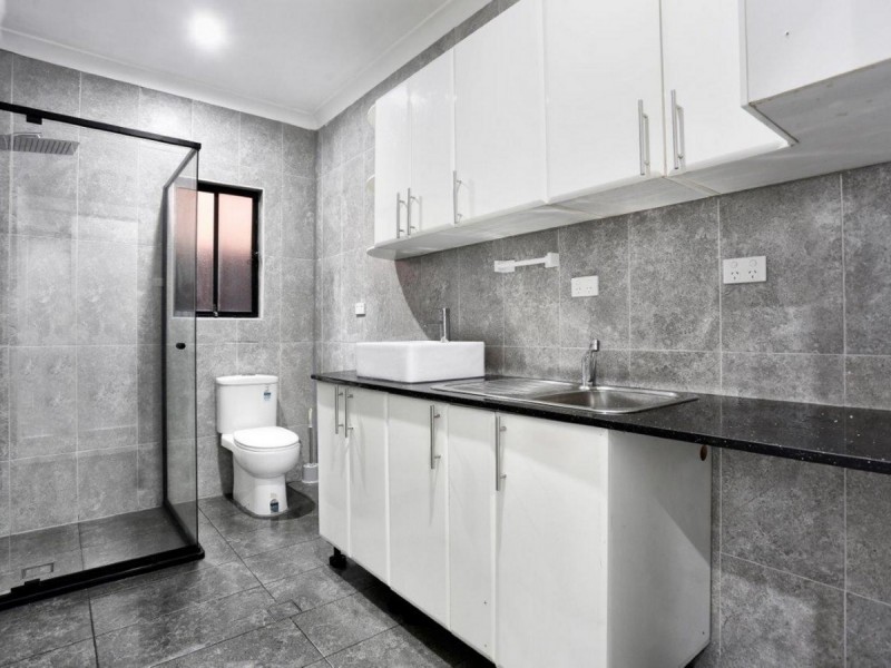 4 Coxs Avenue, Liverpool NSW 2170