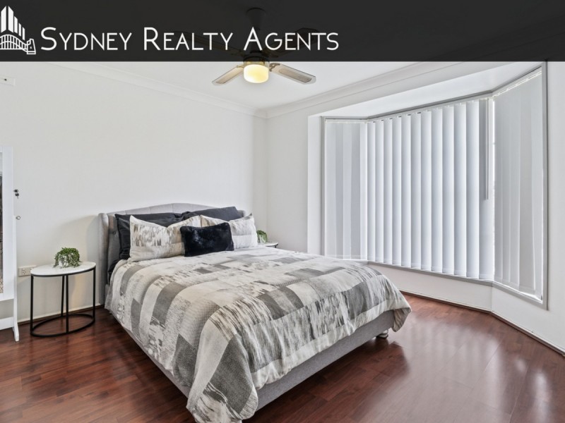60 St Helens Park Drive, St Helens Park NSW 2560