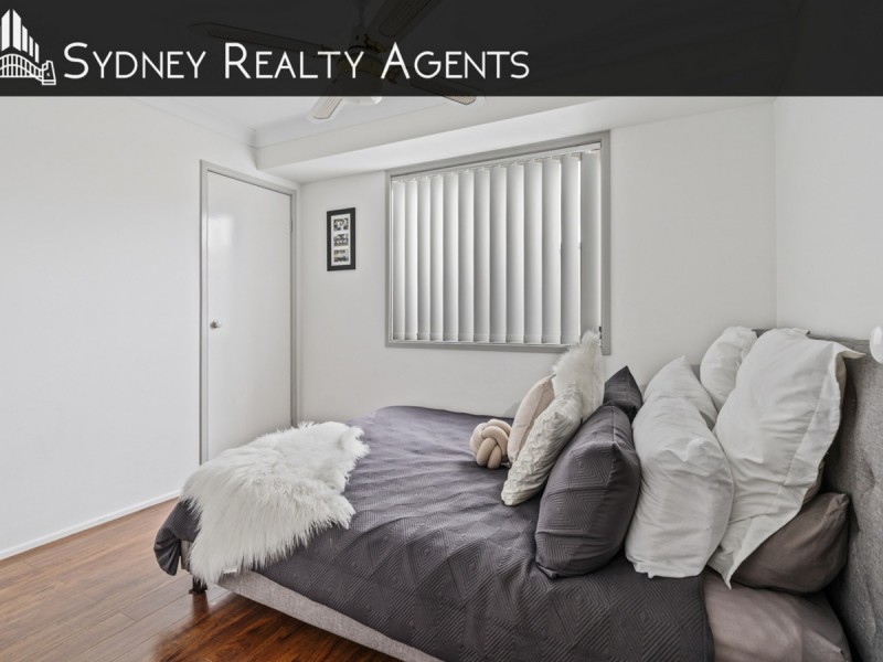 60 St Helens Park Drive, St Helens Park NSW 2560