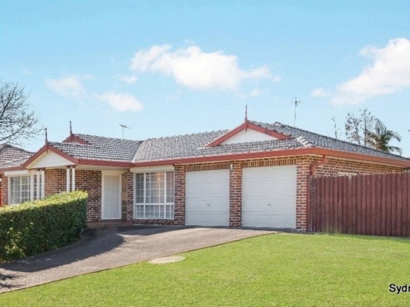 4 Palm Close, Green Valley NSW 2168