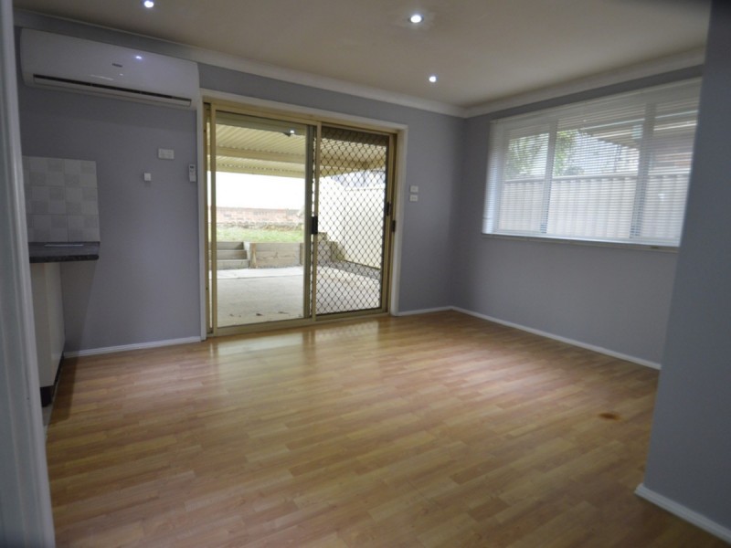 28 Tingha Close, Hinchinbrook NSW 2168