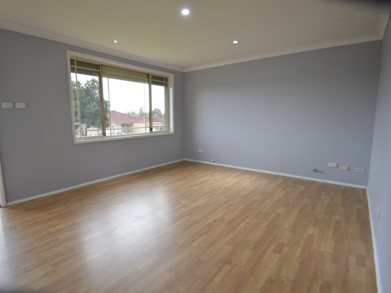 28 Tingha Close, Hinchinbrook NSW 2168