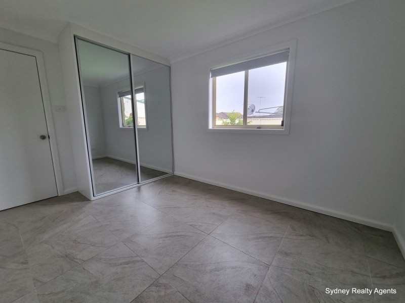 14A Wilson Road, Green Valley NSW 2168