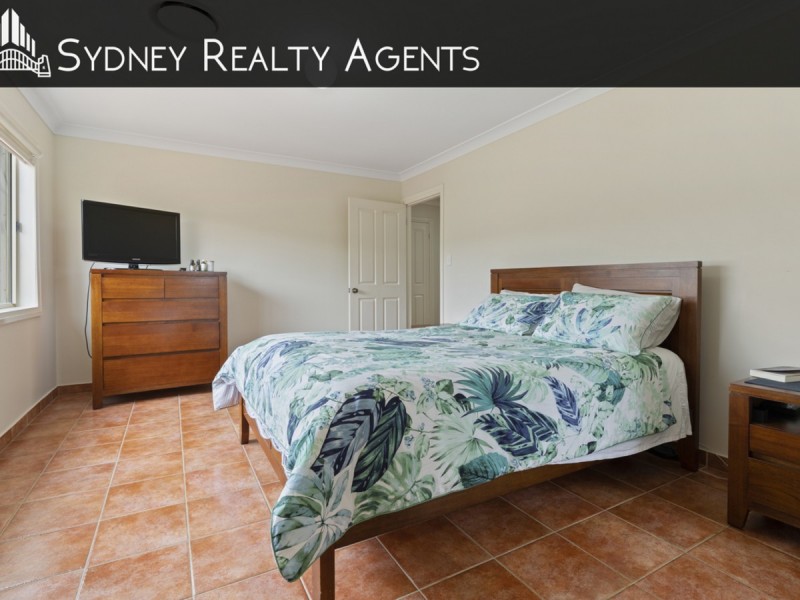 60 DAVINA Crescent, Cecil Hills NSW 2171