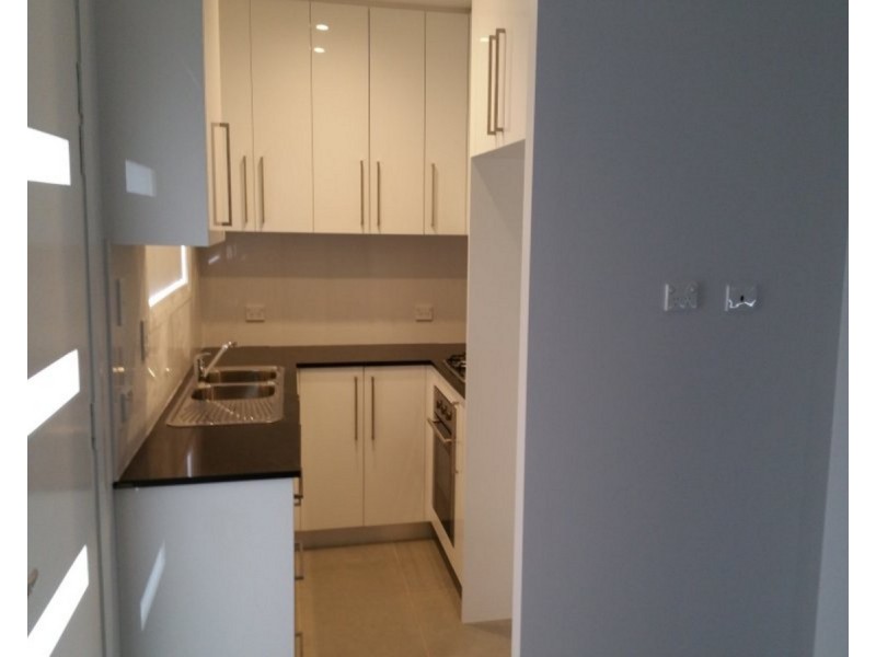 8A Daydream Avenue, Hinchinbrook NSW 2168