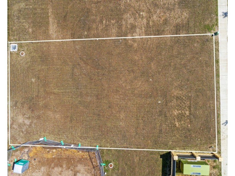 1235/33 BURNSIDE Circuit, Leppington NSW 2179