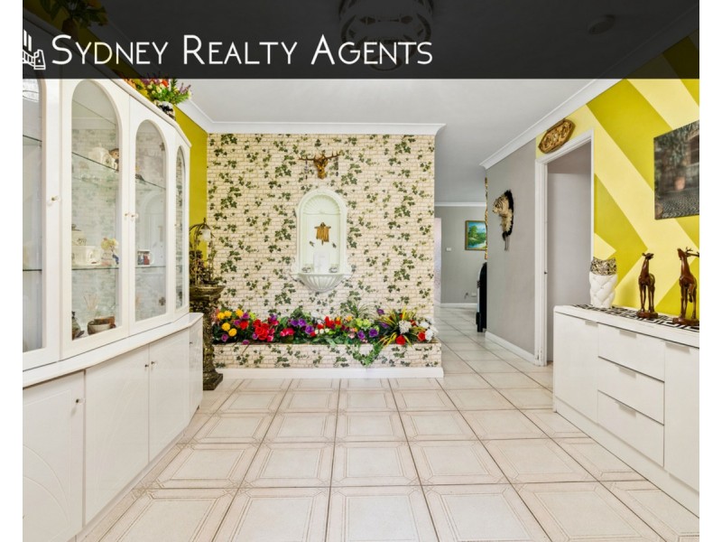 12 Dowding Close, Cecil Hills NSW 2171