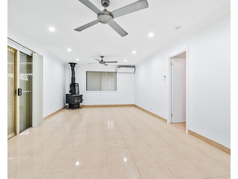 15 Wendouree Street, Busby NSW 2168