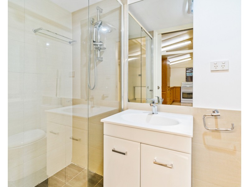 15 Wendouree Street, Busby NSW 2168