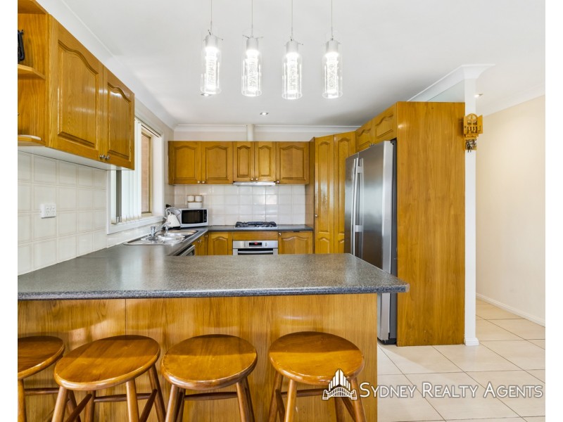 19 Weston Place, West Hoxton NSW 2171