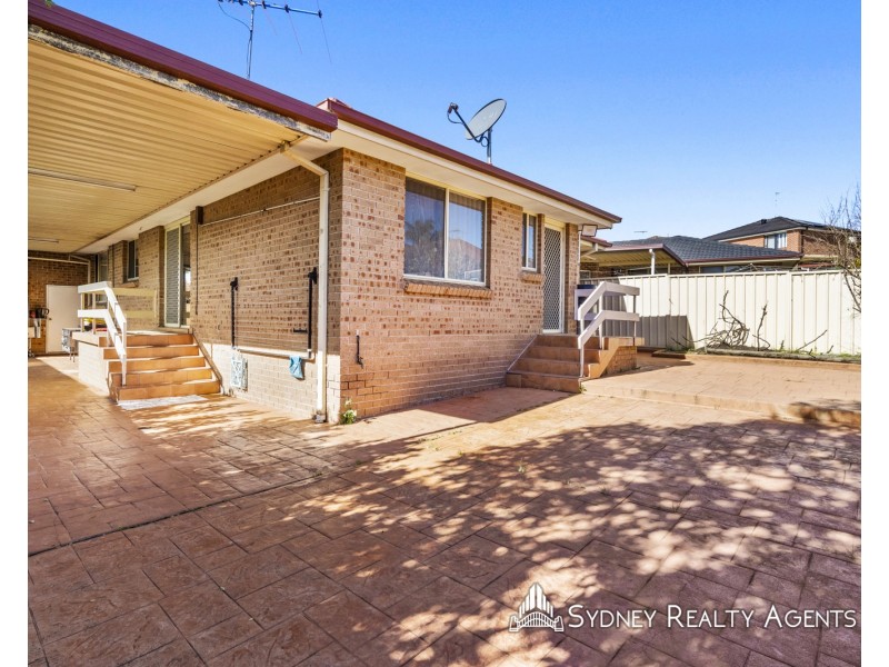 19 Weston Place, West Hoxton NSW 2171