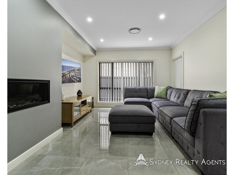 1 Wilkins Street, Middleton Grange NSW 2171