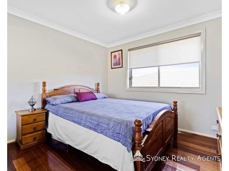 16 Starfire Avenue, Middleton Grange NSW 2171