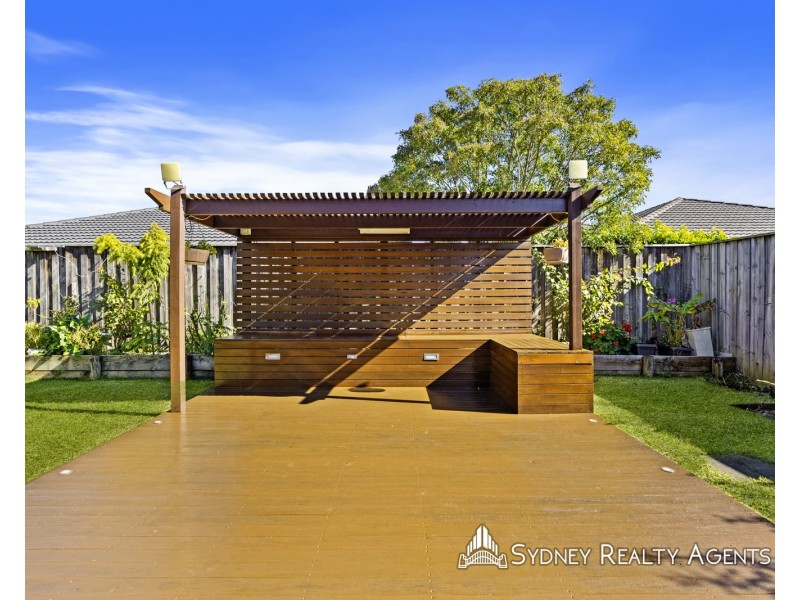 16 Starfire Avenue, Middleton Grange NSW 2171