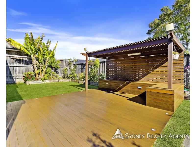 16 Starfire Avenue, Middleton Grange NSW 2171