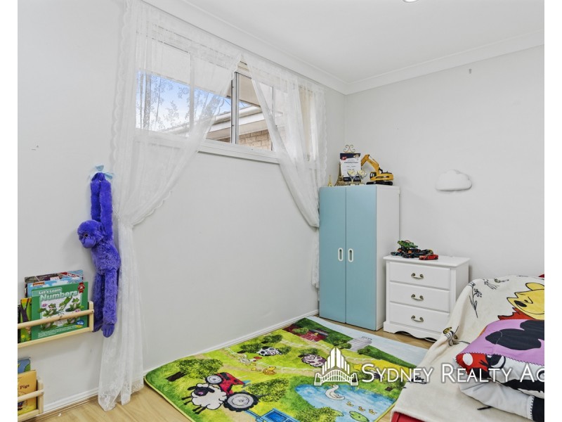 8/12 Heron Place, Hinchinbrook NSW 2168