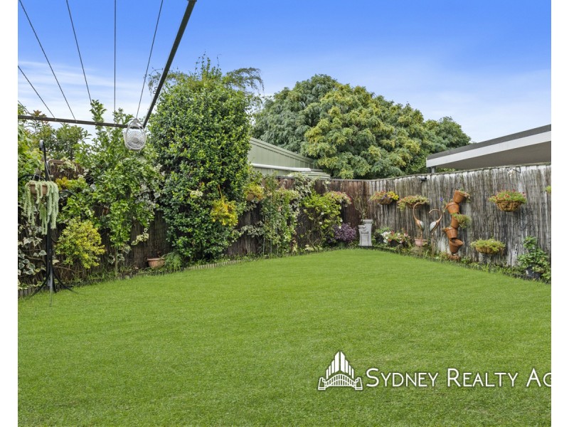 8/12 Heron Place, Hinchinbrook NSW 2168