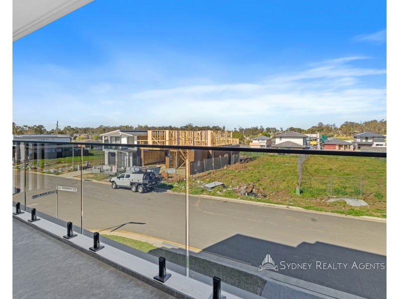 8 Derrimut Cr, Austral NSW 2179