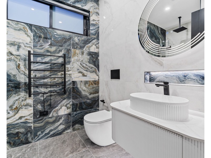 10 Arapawa Street, Austral NSW 2179