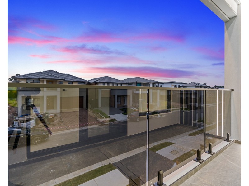 10 Arapawa Street, Austral NSW 2179