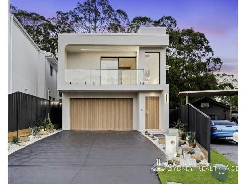 90 Cockatiel Circuit, Green Valley NSW 2168