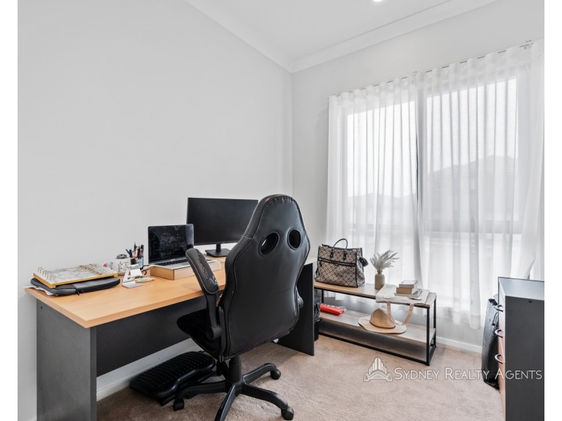 7 Arapawa Street, Austral NSW 2179