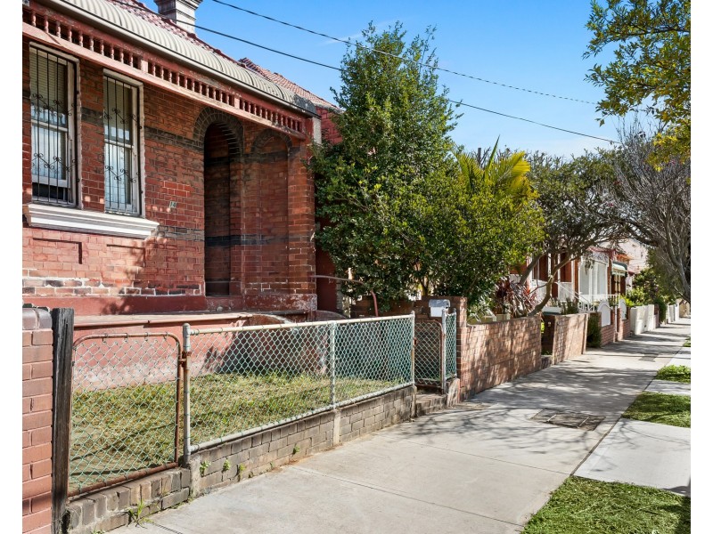 14 Samuel Street, Tempe NSW 2044