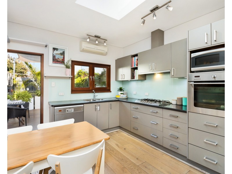 39 Cook Road, Marrickville NSW 2204