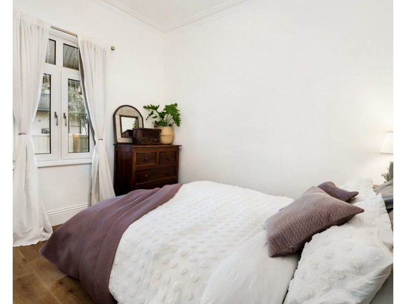 30 Newington Road, Marrickville NSW 2204